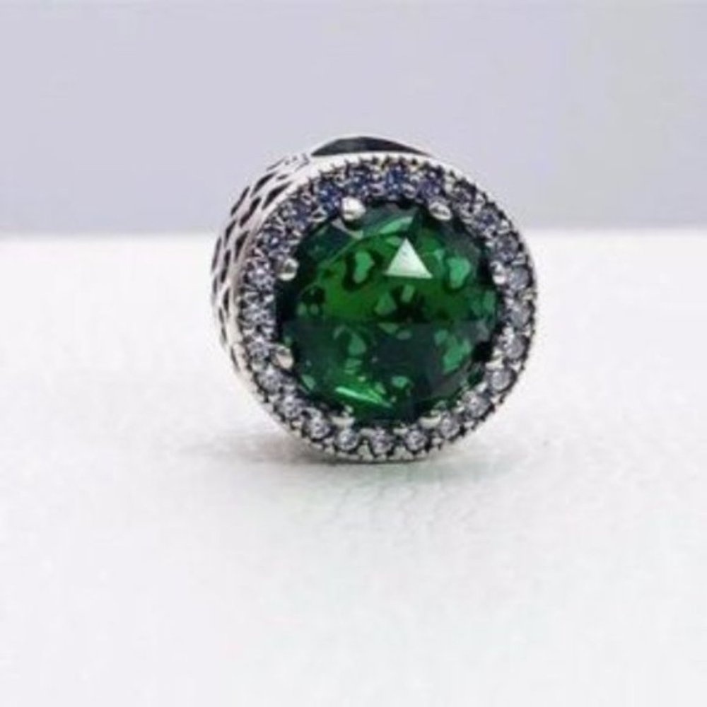 Pandora Charm Radiant Hearts Crystal Green Clover Crown O Carriage St. Patrick